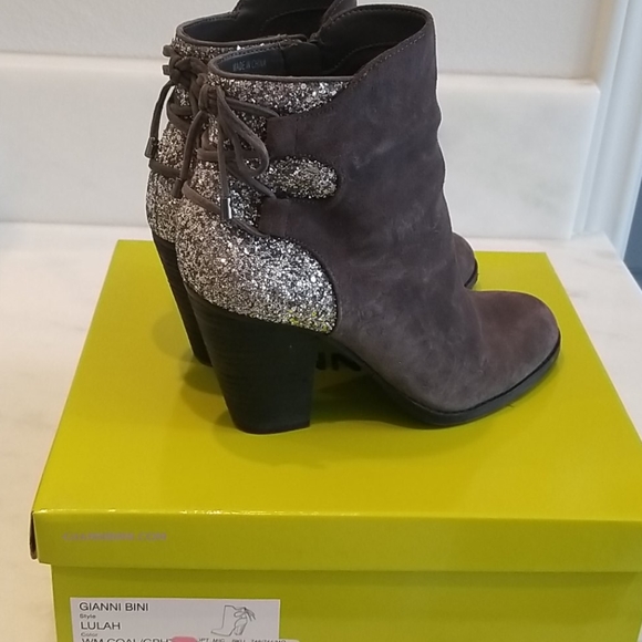 Gianni Bini Lulah Boots Size 8 - Picture 2 of 12